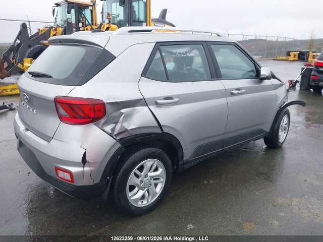 2024 Hyundai Venue Sel/limited მანქანა იყიდება აუქციონზე, vin: KMHRC8A30RU282602, აუქციონის ნომერი: 12623259