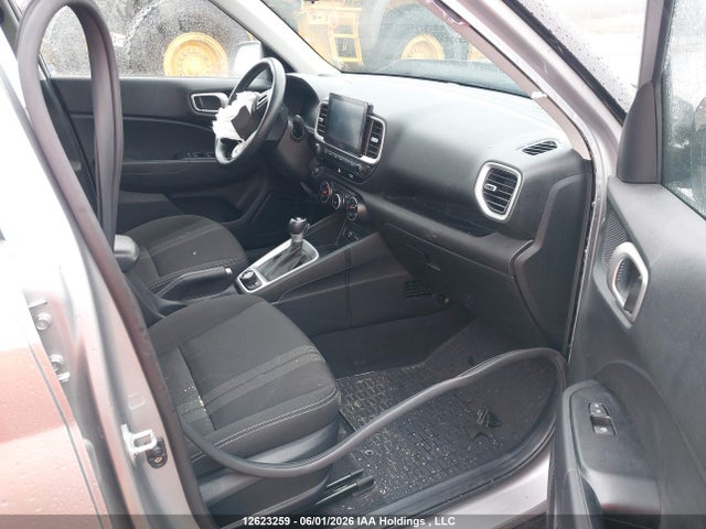 2024 Hyundai Venue Sel/limited მანქანა იყიდება აუქციონზე, vin: KMHRC8A30RU282602, აუქციონის ნომერი: 12623259