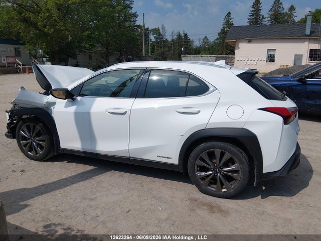 2020 Lexus Ux 250h მანქანა იყიდება აუქციონზე, vin: JTHR9JBH1L2025146, აუქციონის ნომერი: 12623264