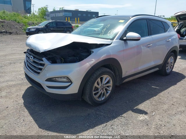 12623267 :رقم المزاد ، KM8J3CA48HU373513 vin ، 2017 Hyundai Tucson Luxury مزاد بيع