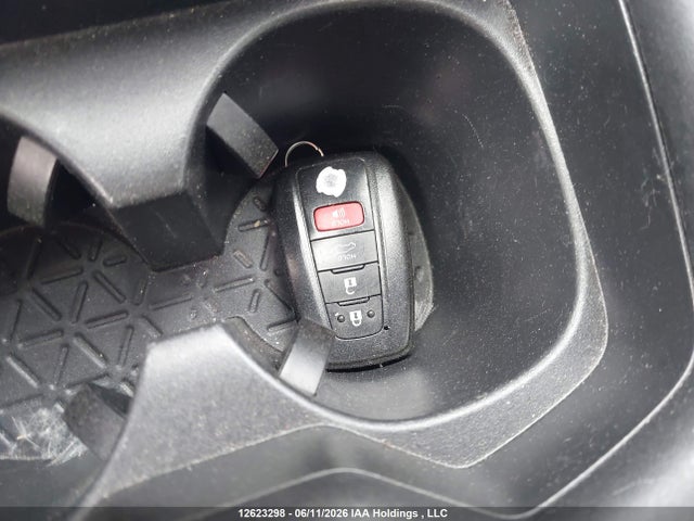 2T3R1RFV2KW077219 Toyota Rav4 Xle/xle Premium