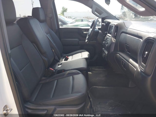 Продаж на аукціоні авто 2022 Chevrolet Silverado K1500, vin: 3GCPDAEK1NG647819, номер лоту: 12623302