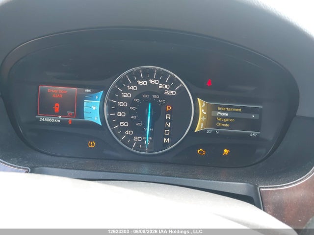 12623303 :رقم المزاد ، 2FMDK4KC6BBA54703 vin ، 2011 Ford Edge Limited مزاد بيع