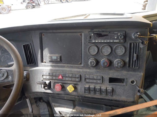 12623308 :رقم المزاد ، 1FUJHHDR5PLUG8114 vin ، 2023 Freightliner New Cascadia 126 مزاد بيع