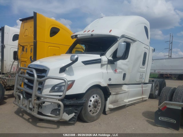 12623308 :رقم المزاد ، 1FUJHHDR5PLUG8114 vin ، 2023 Freightliner New Cascadia 126 مزاد بيع