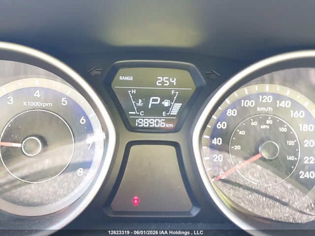 KMHDH4AH6FU285581 Hyundai Elantra