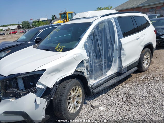 12623353 :رقم المزاد ، 5FNYF6H04LB502072 vin ، 2020 Honda Pilot Black Edition مزاد بيع