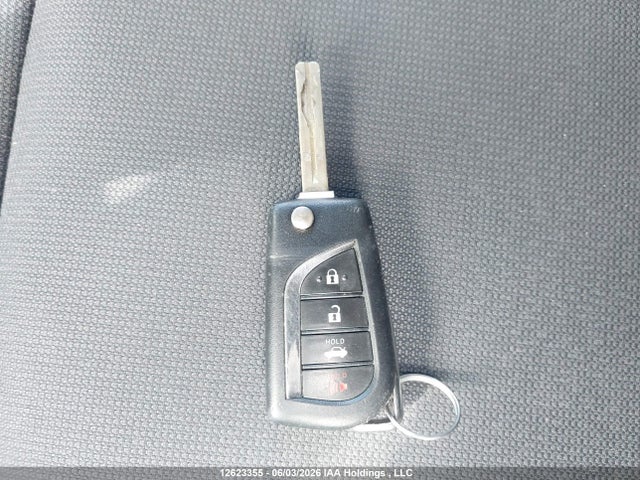 12623355 :رقم المزاد ، 5YFBPRBE6LP028803 vin ، 2020 Toyota Corolla Le مزاد بيع