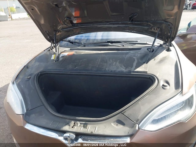 12623358 :رقم المزاد ، 5YJSA1E20GF134640 vin ، 2016 Tesla Model S مزاد بيع
