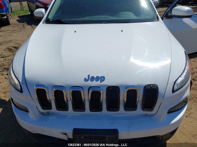 Продажа на аукционе авто 2015 Jeep Cherokee Latitude, vin: 1C4PJLCS8FW525372, номер лота: 12623361