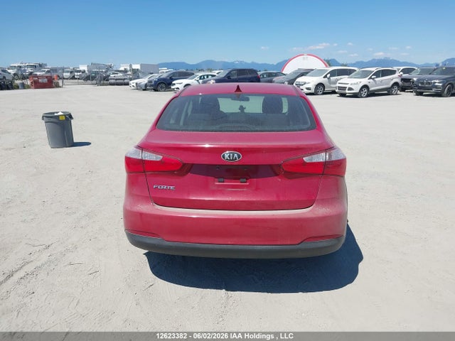 Продажа на аукционе авто 2015 Kia Forte Lx, vin: KNAFX4A63F5275547, номер лота: 12623382