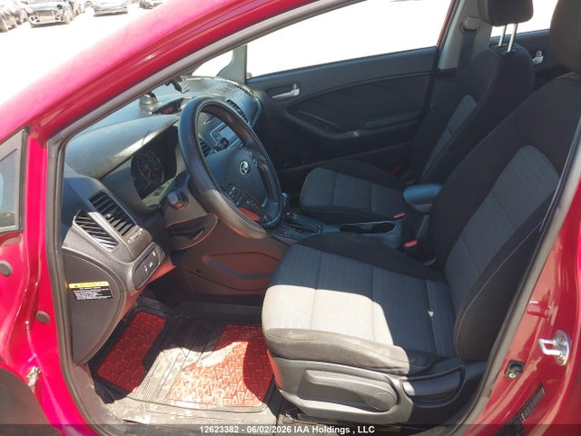 Продажа на аукционе авто 2015 Kia Forte Lx, vin: KNAFX4A63F5275547, номер лота: 12623382
