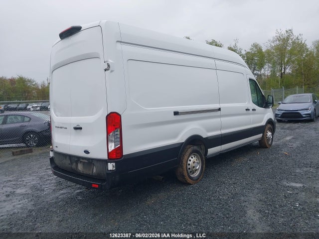 Ford Transit-250 Cargo 2023 1FTBR3U80PKB10870 Image 4