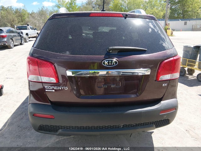 Продажа на аукционе авто 2011 Kia Sorento Ex, vin: 5XYKUCA16BG172553, номер лота: 12623419