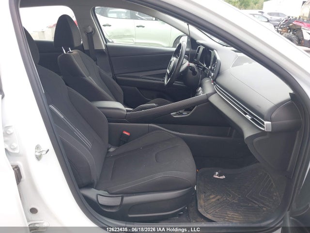 12623435 :رقم المزاد ، KMHLM4AG4PU380107 vin ، 2023 Hyundai Elantra Preferred Ivt مزاد بيع