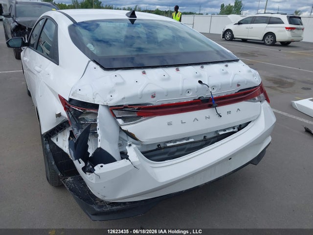 12623435 :رقم المزاد ، KMHLM4AG4PU380107 vin ، 2023 Hyundai Elantra Preferred Ivt مزاد بيع