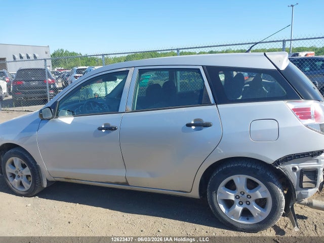 2006 Toyota Matrix Xr/xrs მანქანა იყიდება აუქციონზე, vin: 2T1KR32E26C561162, აუქციონის ნომერი: 12623437