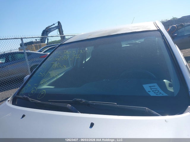 2006 Toyota Matrix Xr/xrs მანქანა იყიდება აუქციონზე, vin: 2T1KR32E26C561162, აუქციონის ნომერი: 12623437