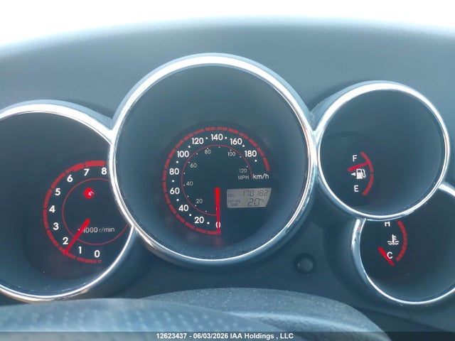 2006 Toyota Matrix Xr/xrs მანქანა იყიდება აუქციონზე, vin: 2T1KR32E26C561162, აუქციონის ნომერი: 12623437