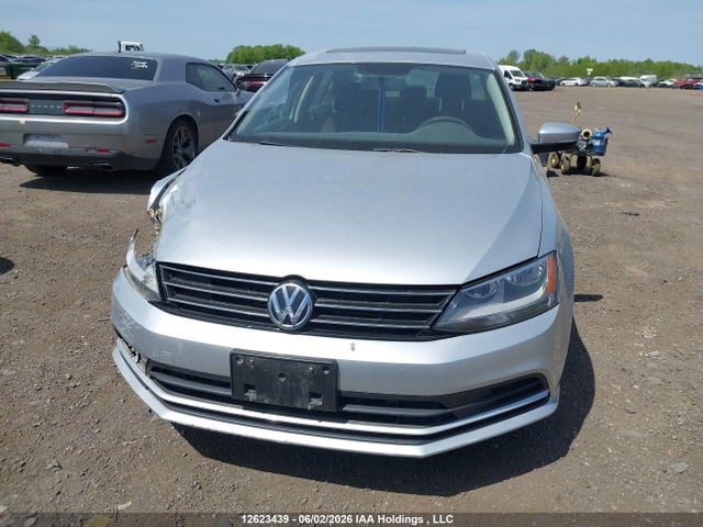 12623439 :رقم المزاد ، 3VW2K7AJ6FM241146 vin ، 2015 Volkswagen Jetta S مزاد بيع