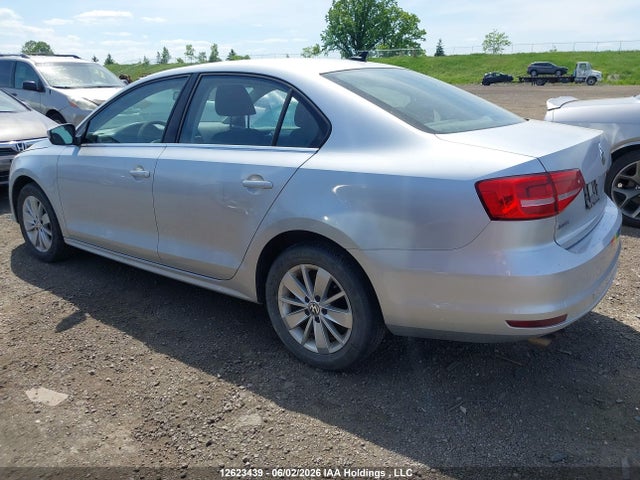 12623439 :رقم المزاد ، 3VW2K7AJ6FM241146 vin ، 2015 Volkswagen Jetta S مزاد بيع