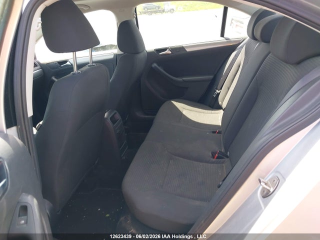 12623439 :رقم المزاد ، 3VW2K7AJ6FM241146 vin ، 2015 Volkswagen Jetta S مزاد بيع