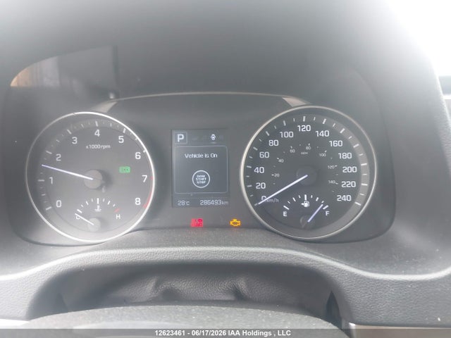 Продаж на аукціоні авто 2017 Hyundai Elantra Gls, vin: KMHD84LF8HU189210, номер лоту: 12623461