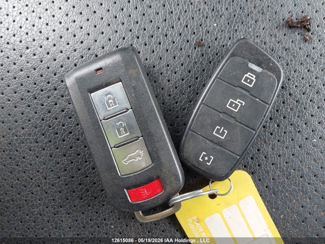 Продаж на аукціоні авто 2018 Mitsubishi Outlander Gt, vin: JA4JZ4AX1JZ611031, номер лоту: 12615086