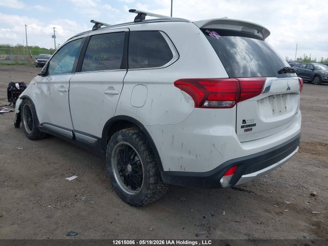 Продаж на аукціоні авто 2018 Mitsubishi Outlander Gt, vin: JA4JZ4AX1JZ611031, номер лоту: 12615086