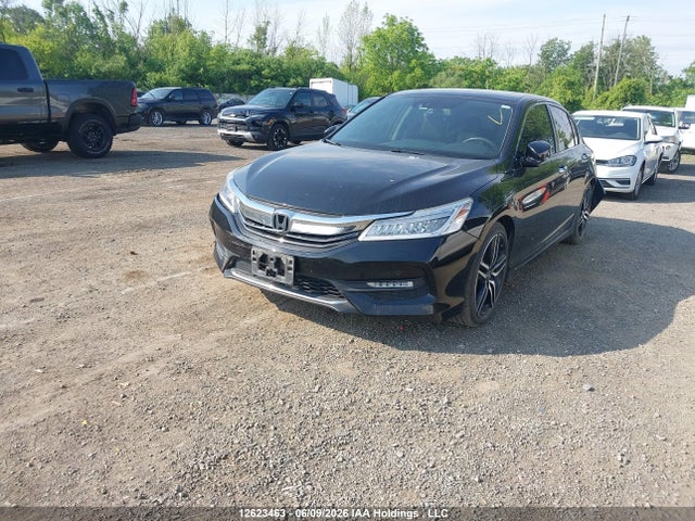 12623463 :رقم المزاد ، 1HGCR2F07HA806768 vin ، 2017 Honda Accord Touring مزاد بيع