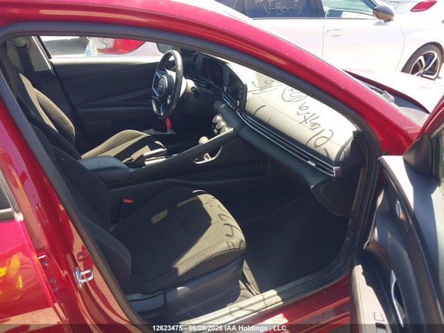 12623475 :رقم المزاد ، KMHLM4AG7NU265563 vin ، 2022 Hyundai Elantra Sel مزاد بيع