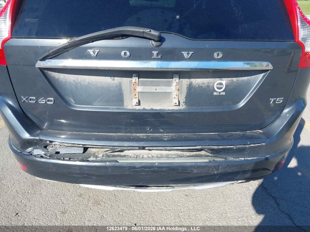 2015 Volvo Xc60 T5 Premier Plus მანქანა იყიდება აუქციონზე, vin: YV440MDL7F2662598, აუქციონის ნომერი: 12623479