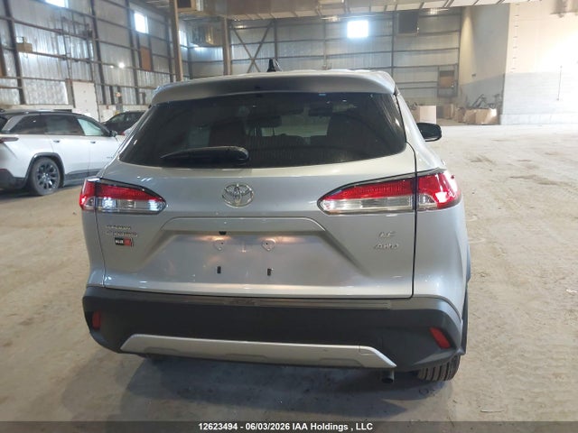 7MUCAABG5SV138648 Toyota Corolla Cross Le