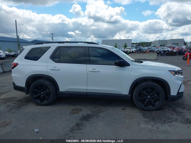 Продаж на аукціоні авто 2023 Honda Pilot Black Edition, vin: 5FNYG1H86PB502828, номер лоту: 12623503