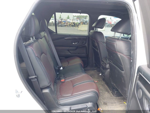 Продаж на аукціоні авто 2023 Honda Pilot Black Edition, vin: 5FNYG1H86PB502828, номер лоту: 12623503