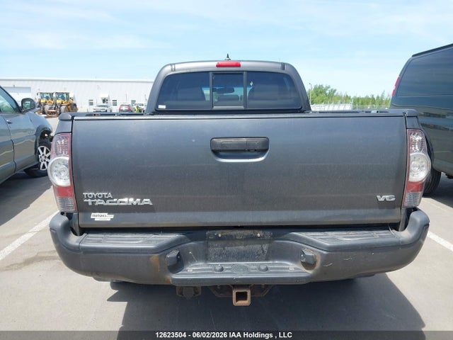 2014 Toyota Tacoma V6 მანქანა იყიდება აუქციონზე, vin: 5TFMU4FN7EX019613, აუქციონის ნომერი: 12623504
