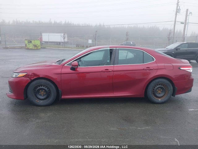 2018 Toyota Camry L/le/xle/se/xse მანქანა იყიდება აუქციონზე, vin: 4T1B11HK9JU538056, აუქციონის ნომერი: 12623530