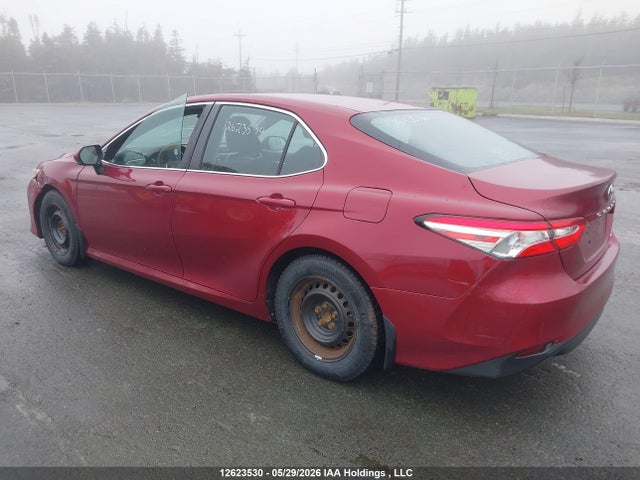2018 Toyota Camry L/le/xle/se/xse მანქანა იყიდება აუქციონზე, vin: 4T1B11HK9JU538056, აუქციონის ნომერი: 12623530