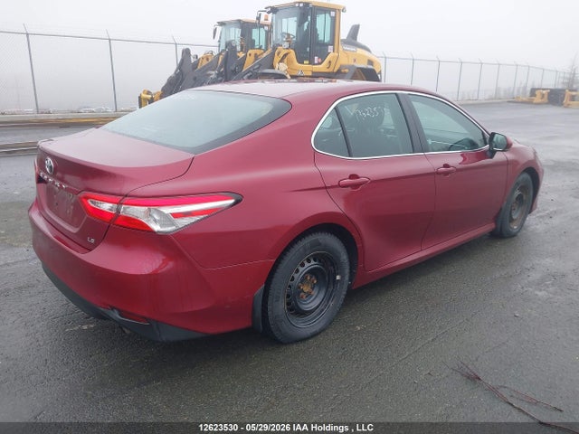 2018 Toyota Camry L/le/xle/se/xse მანქანა იყიდება აუქციონზე, vin: 4T1B11HK9JU538056, აუქციონის ნომერი: 12623530