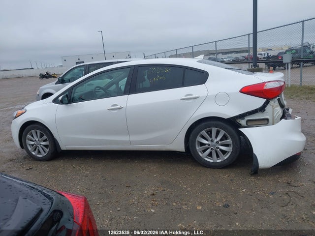 KIA FORTE LX 2015 KNAFX4A6XF5327143 Image 15