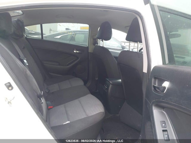 KIA FORTE LX 2015 KNAFX4A6XF5327143 Image 8