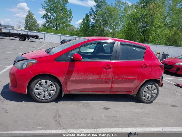 2016 Toyota Yaris Le მანქანა იყიდება აუქციონზე, vin: VNKKTUD33GA067571, აუქციონის ნომერი: 12623543