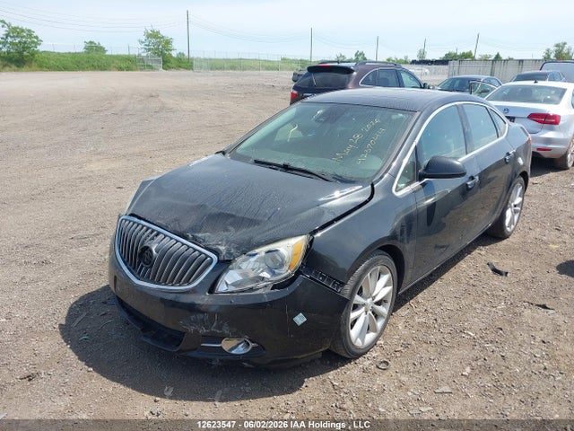 Buick Verano 2014 1G4PS5SK8E4237044 Image 2