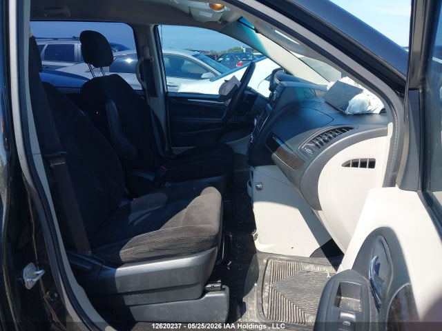 Продажа на аукционе авто 2016 Dodge Grand Caravan Se/sxt, vin: 2C4RDGBG8GR326028, номер лота: 12620237