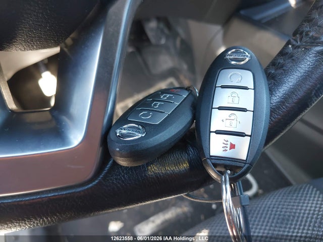 JN1BJ1CP1HW034304 Nissan Rogue Sport S/sv/sl