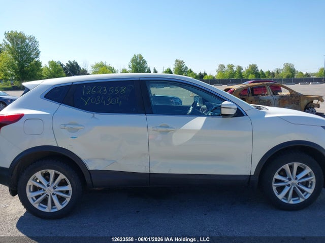JN1BJ1CP1HW034304 Nissan Rogue Sport S/sv/sl
