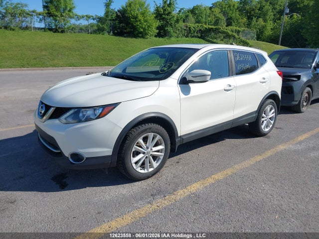 JN1BJ1CP1HW034304 Nissan Rogue Sport S/sv/sl
