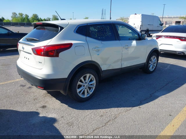JN1BJ1CP1HW034304 Nissan Rogue Sport S/sv/sl