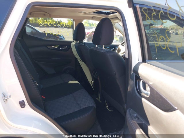 JN1BJ1CP1HW034304 Nissan Rogue Sport S/sv/sl