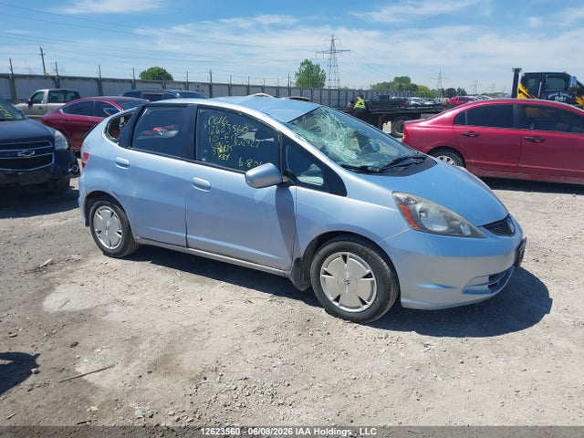 Продажа на аукционе авто 2010 Honda Fit Lx, vin: JHMGE8H55AC802427, номер лота: 12623560